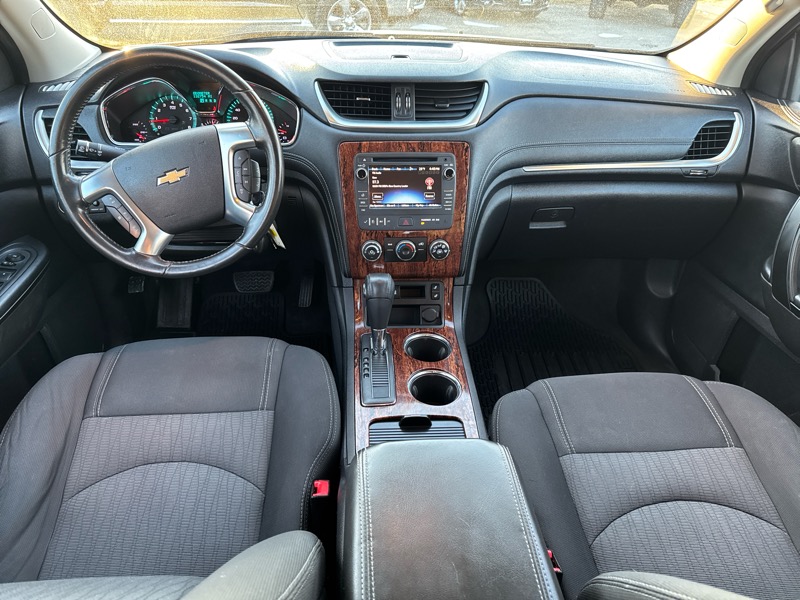 Chevrolet Traverse 1LT FWD 2013