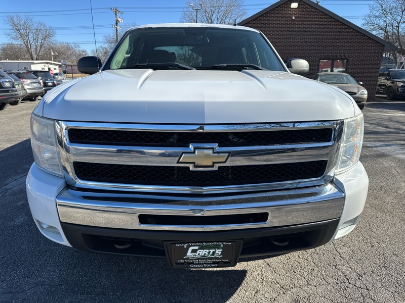 Chevrolet Silverado 1500 1LT Crew Cab 4WD 2011