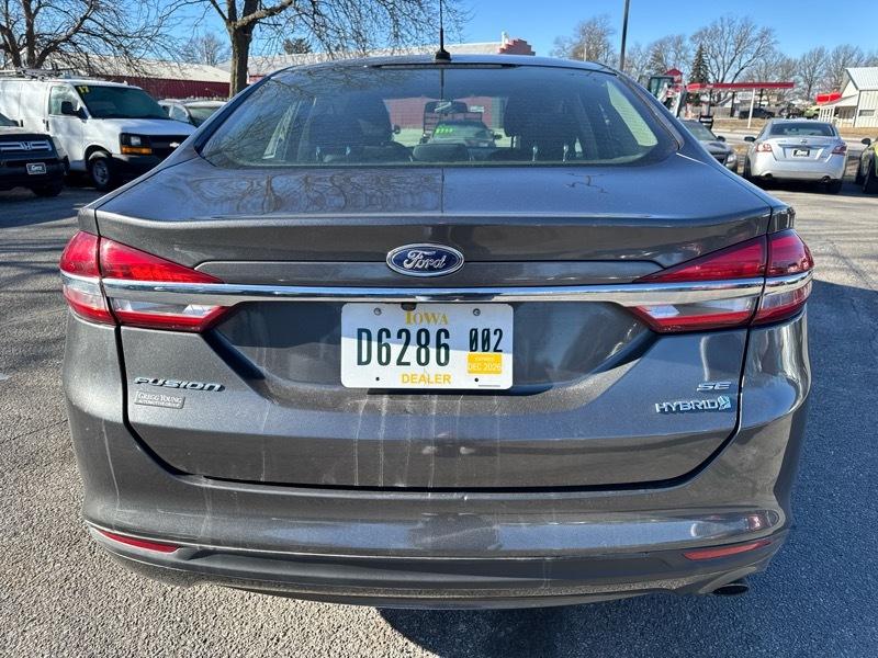 Ford Fusion Hybrid SE 2018