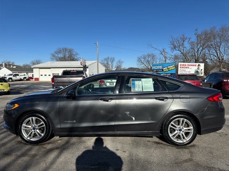 Ford Fusion Hybrid SE 2018