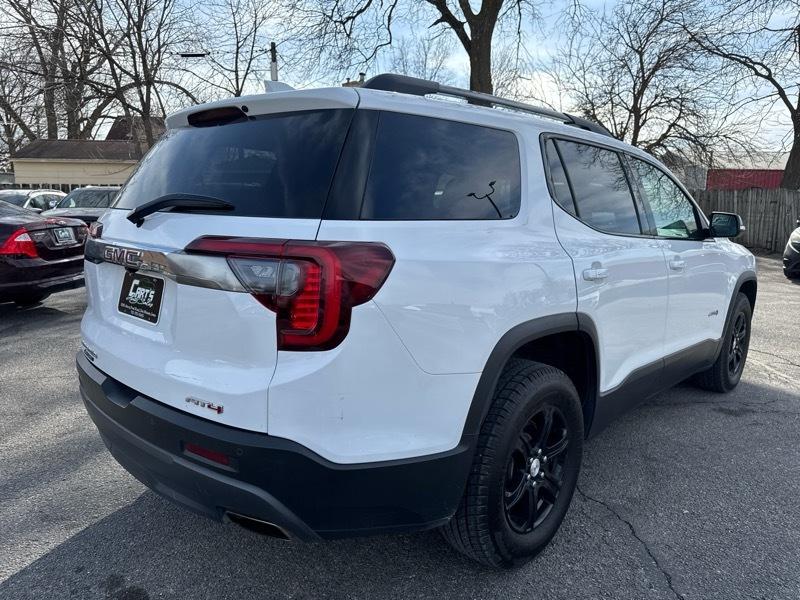 GMC Acadia AWD 4dr AT4 2021