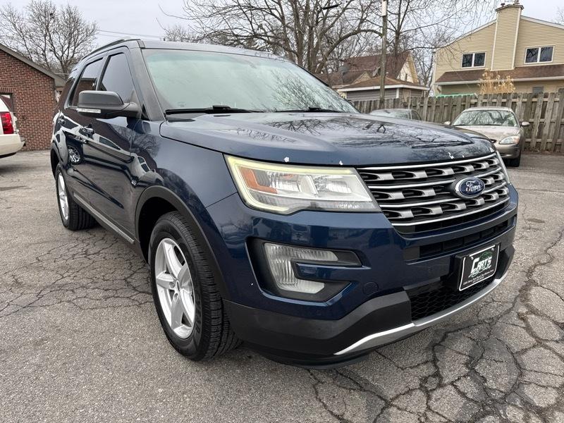 Ford Explorer 4dr 112" WB XLT 4WD 2017