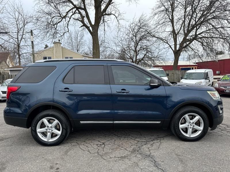 Ford Explorer 4dr 112" WB XLT 4WD 2017