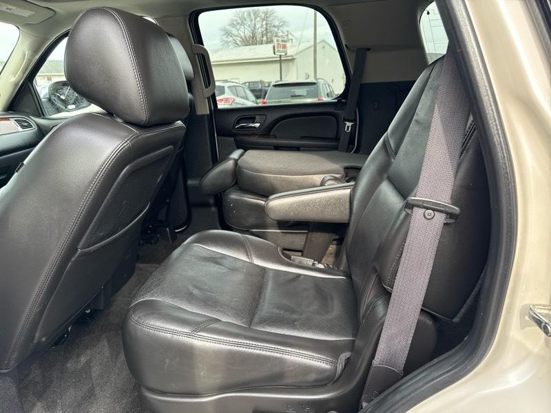 Chevrolet Tahoe LTZ 4WD 2011