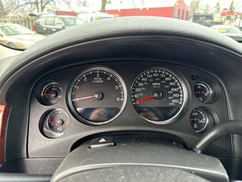 Chevrolet Tahoe LTZ 4WD 2011