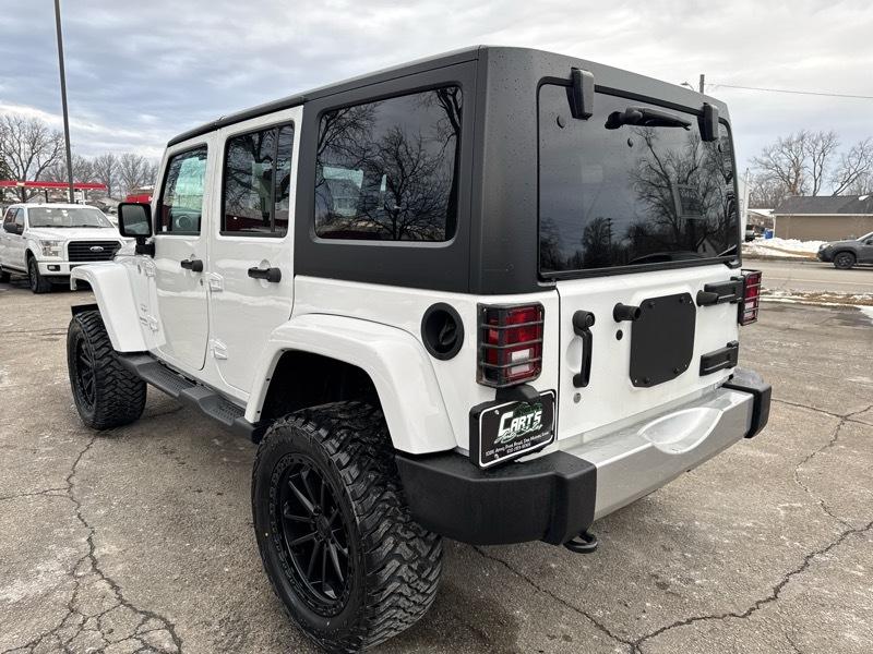 Jeep Wrangler Unlimited Sahara 4WD 2017