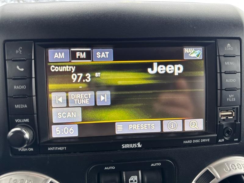 Jeep Wrangler Unlimited Sahara 4WD 2017