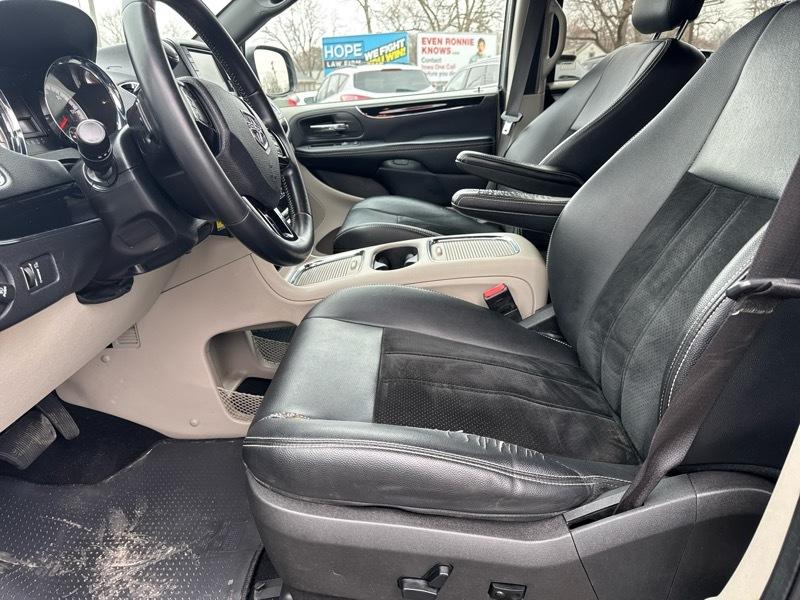 Dodge Grand Caravan SXT 2017