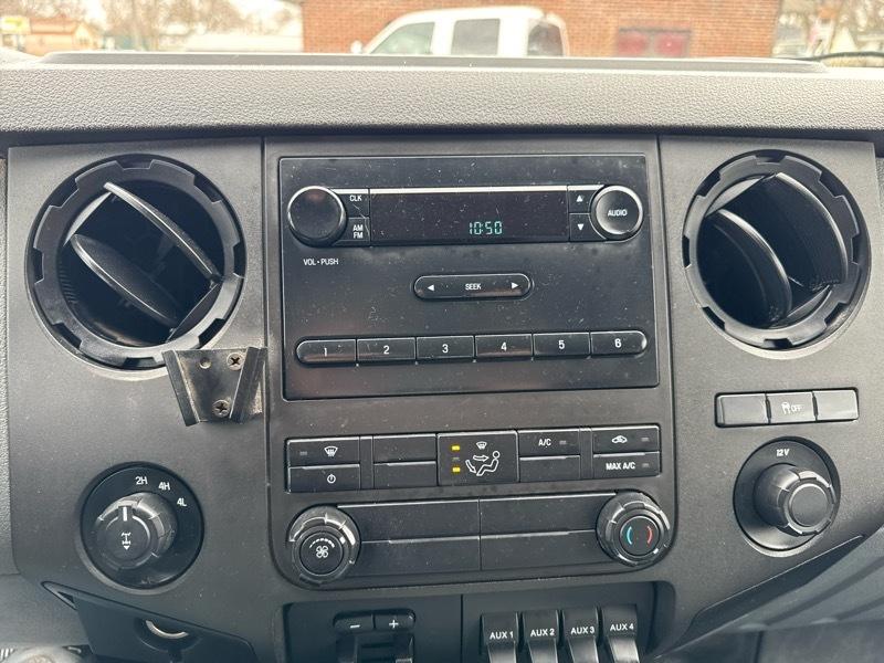 Ford F-350 SD XLT Crew Cab Long Bed 4WD 2013