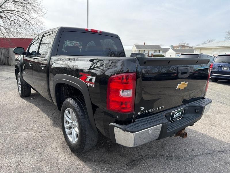 Chevrolet Silverado 1500 4WD Crew Cab 153.0" LTZ w/2LZ 2012