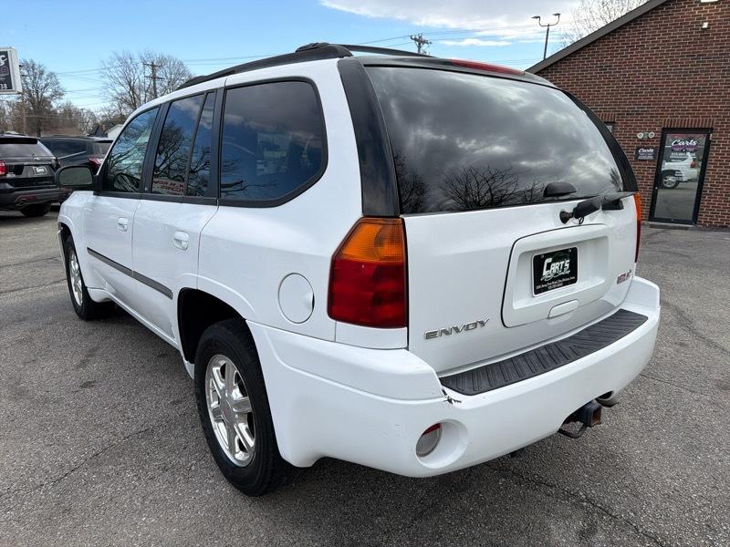 GMC Envoy SLE-1 4WD 2007