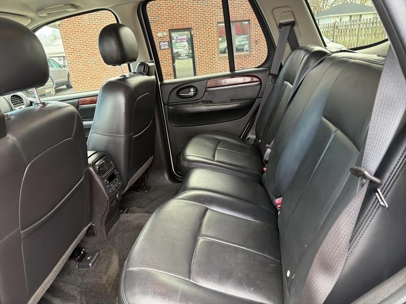 GMC Envoy SLE-1 4WD 2007