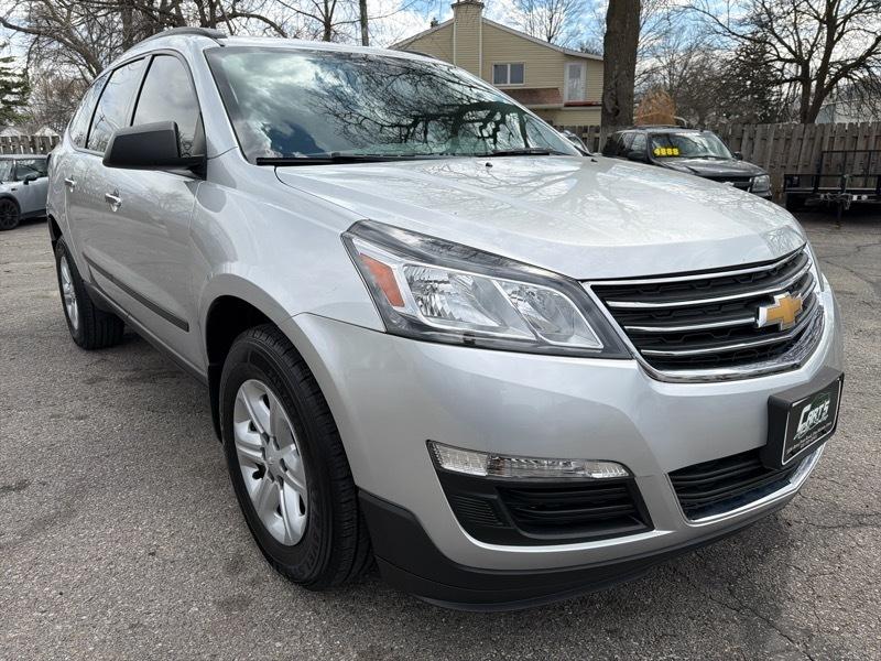 Chevrolet Traverse LS AWD w/PDC 2017