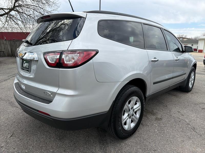 Chevrolet Traverse LS AWD w/PDC 2017
