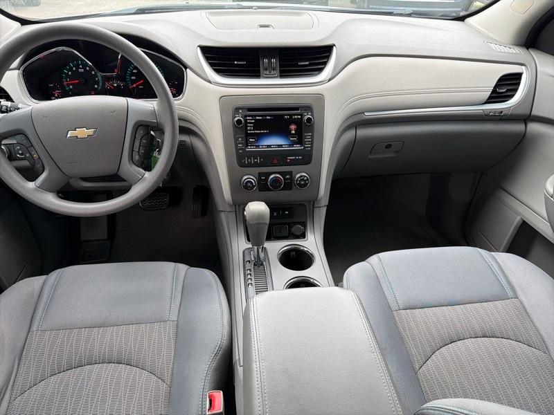 Chevrolet Traverse LS AWD w/PDC 2017