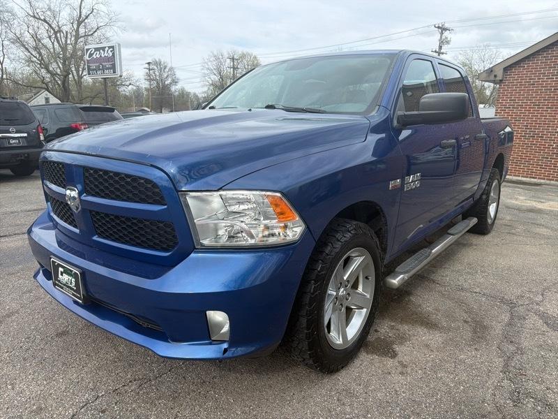 2014 RAM 1500 4WD Crew Cab 140.5" Sport