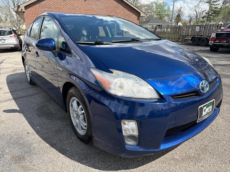 Toyota Prius Prius V 2010