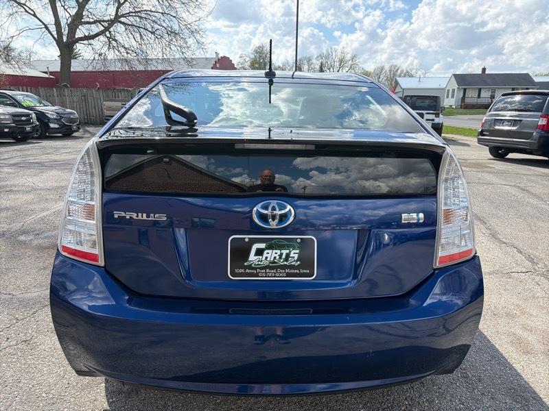 Toyota Prius Prius V 2010