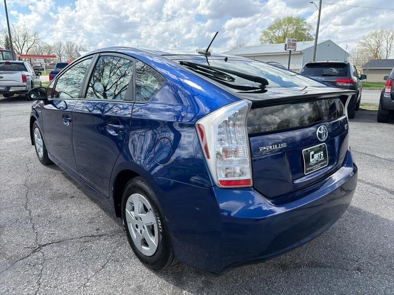 Toyota Prius Prius V 2010