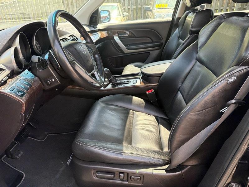 Acura MDX 6-Spd AT w/Advance Package 2011