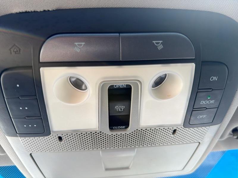 Acura MDX 6-Spd AT w/Advance Package 2011