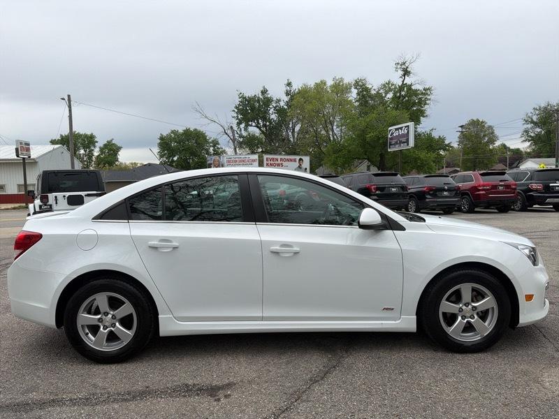 Chevrolet Cruze 1LT Auto 2015
