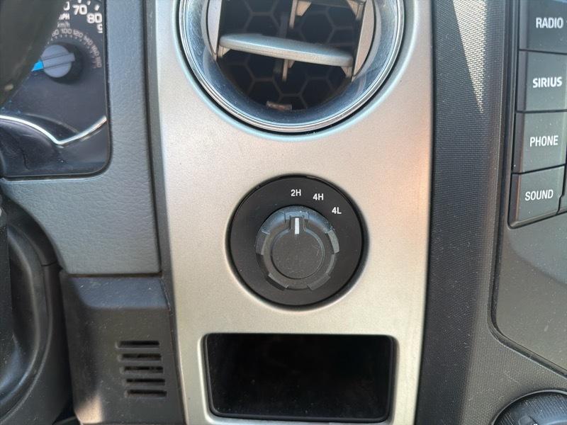 Ford F-150 4WD SuperCrew 139" XLT 2014