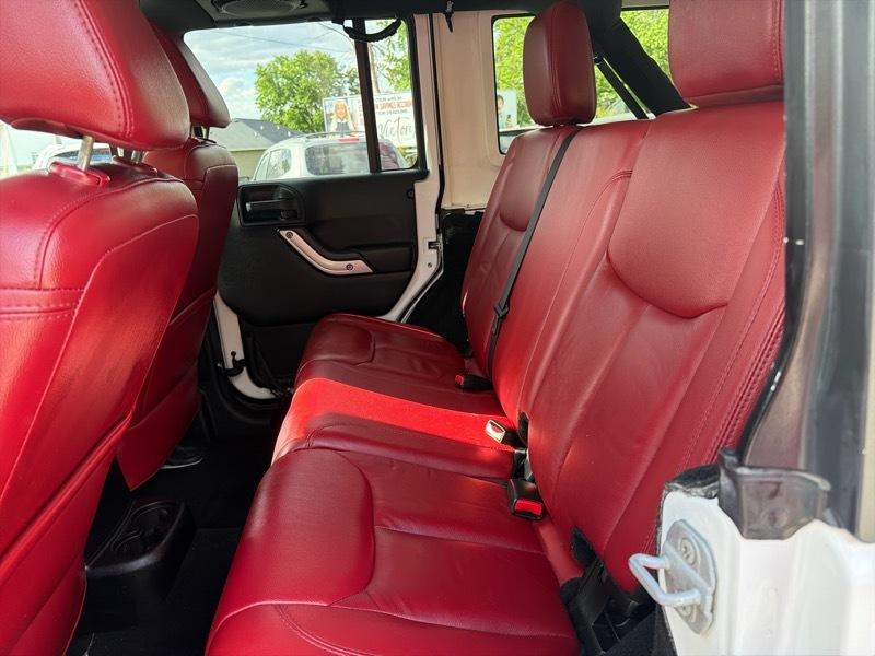 Jeep Wrangler Unlimited Rubicon 4WD 2013