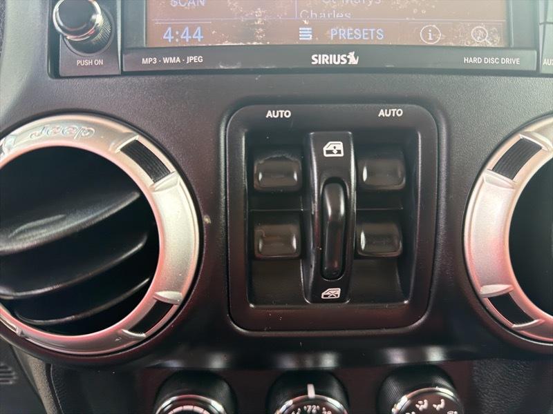 Jeep Wrangler Unlimited Rubicon 4WD 2013