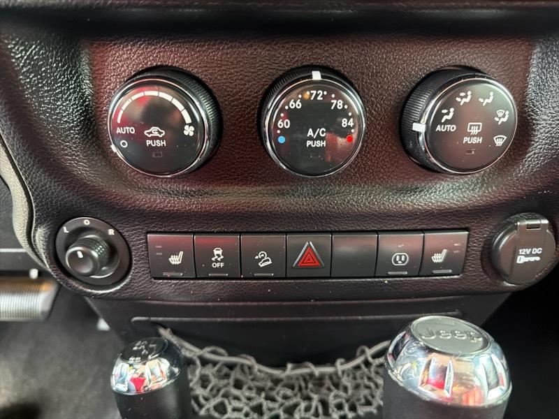 Jeep Wrangler Unlimited Rubicon 4WD 2013
