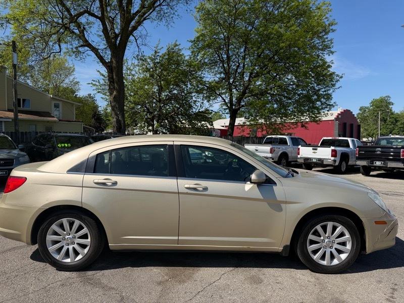 Chrysler Sebring Sedan Limited 2010