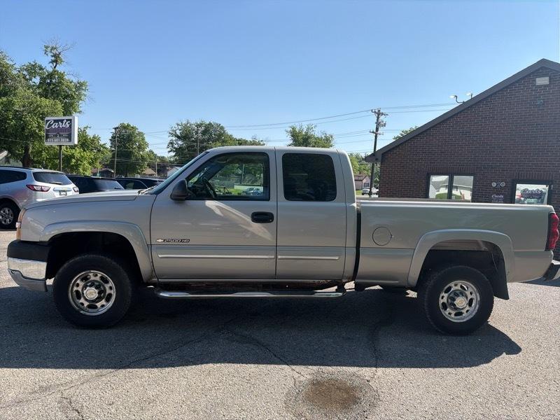 Chevrolet Silverado 2500HD 4WD Double Cab 149" LT 2004