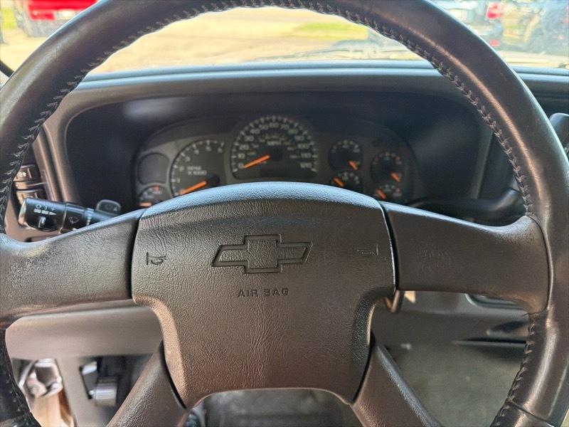 Chevrolet Silverado 2500HD 4WD Double Cab 149" LT 2004