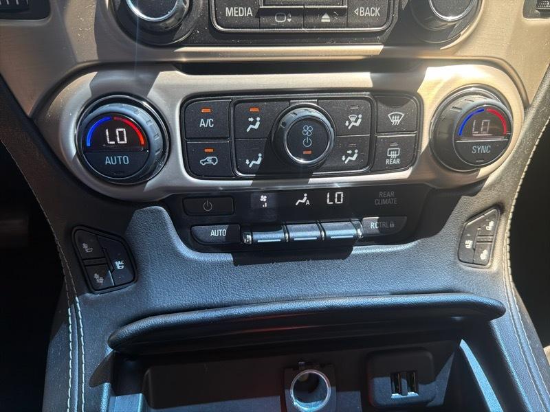 GMC Yukon Denali 4WD 2015