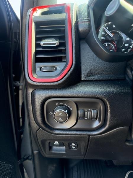 RAM 1500 Rebel Crew Cab SB 4WD 2019