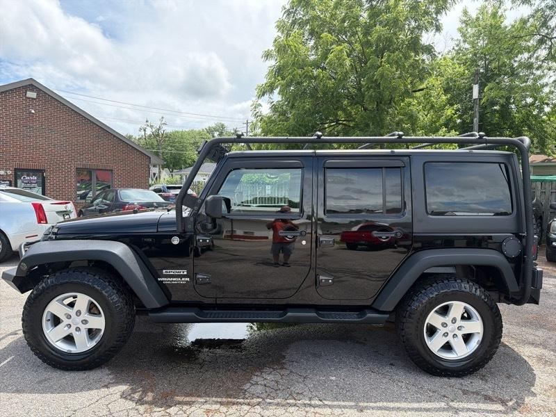 Jeep Wrangler Unlimited Sport 4WD 2013