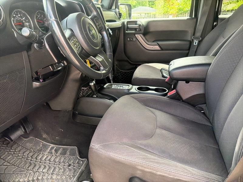Jeep Wrangler Unlimited Sport 4WD 2013