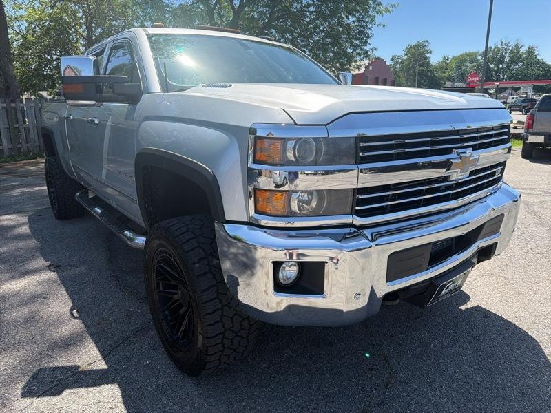 Chevrolet Silverado 2500HD 4WD Crew Cab 167" LTZ 2015