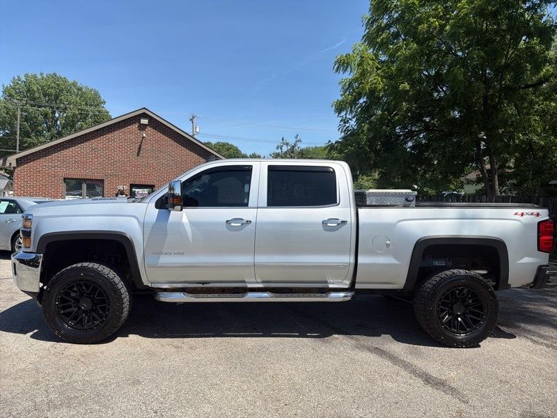 Chevrolet Silverado 2500HD 4WD Crew Cab 167" LTZ 2015