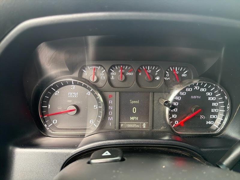 Chevrolet Silverado 3500HD Work Truck Crew Cab 4WD 2016