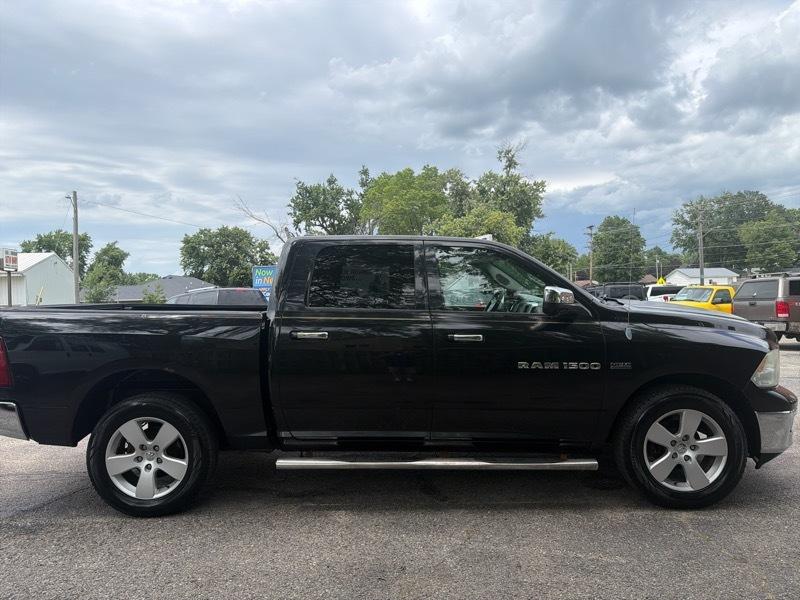 RAM 1500 4WD Crew Cab 149" Big Horn 2011