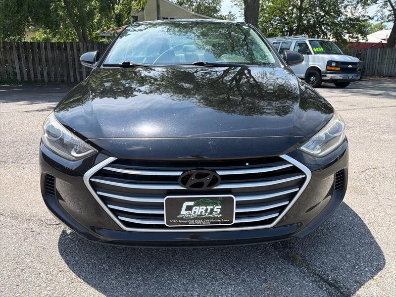 Hyundai Elantra SE 6AT 2017