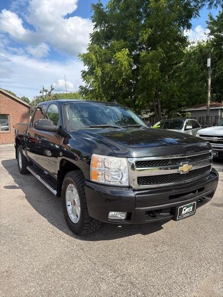 Chevrolet Silverado 1500 2LT Crew Cab 4WD 2010