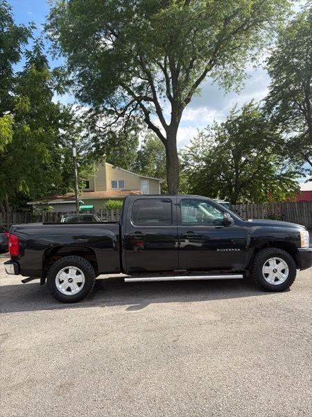 Chevrolet Silverado 1500 2LT Crew Cab 4WD 2010