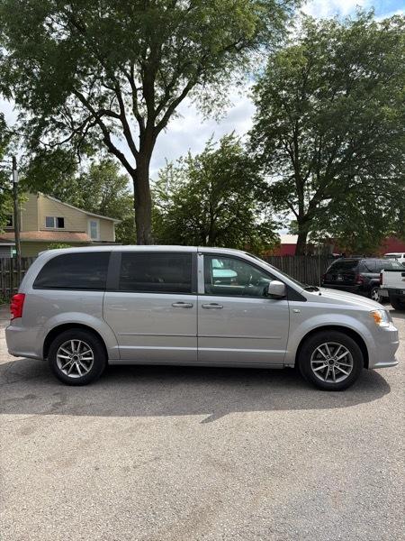 Dodge Grand Caravan SE 2014