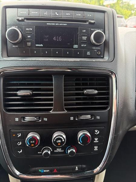Dodge Grand Caravan SE 2014