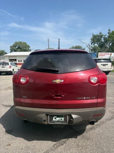 Chevrolet Traverse LTZ AWD 2011