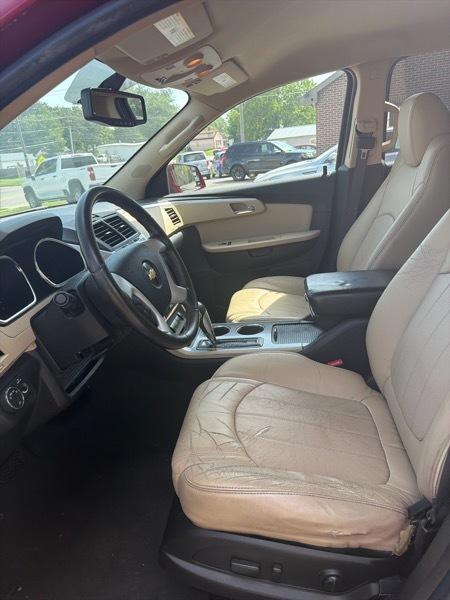 Chevrolet Traverse LTZ AWD 2011