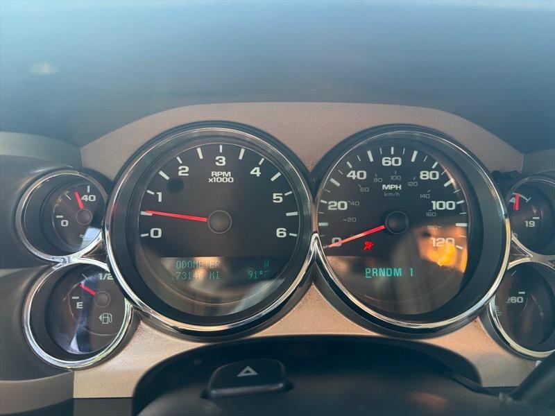 Chevrolet Silverado 2500HD LT Crew Cab 4WD 2014
