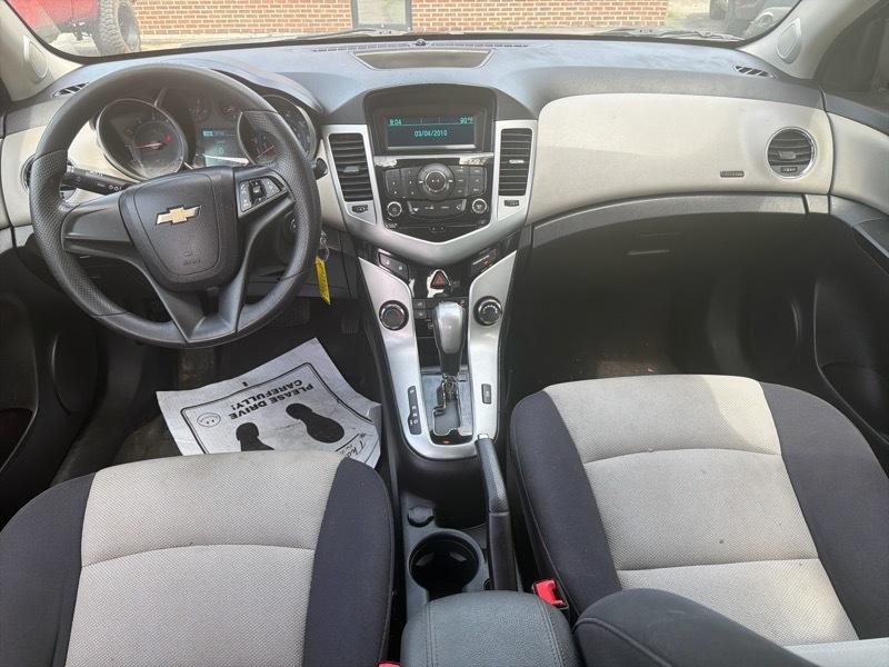 Chevrolet Cruze LS Auto 2014